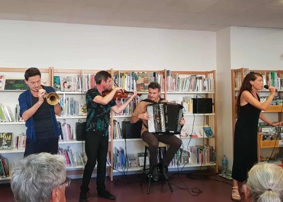 Ana Kap aux Arches en Jazz. Photographie © Patricia Segretinat.